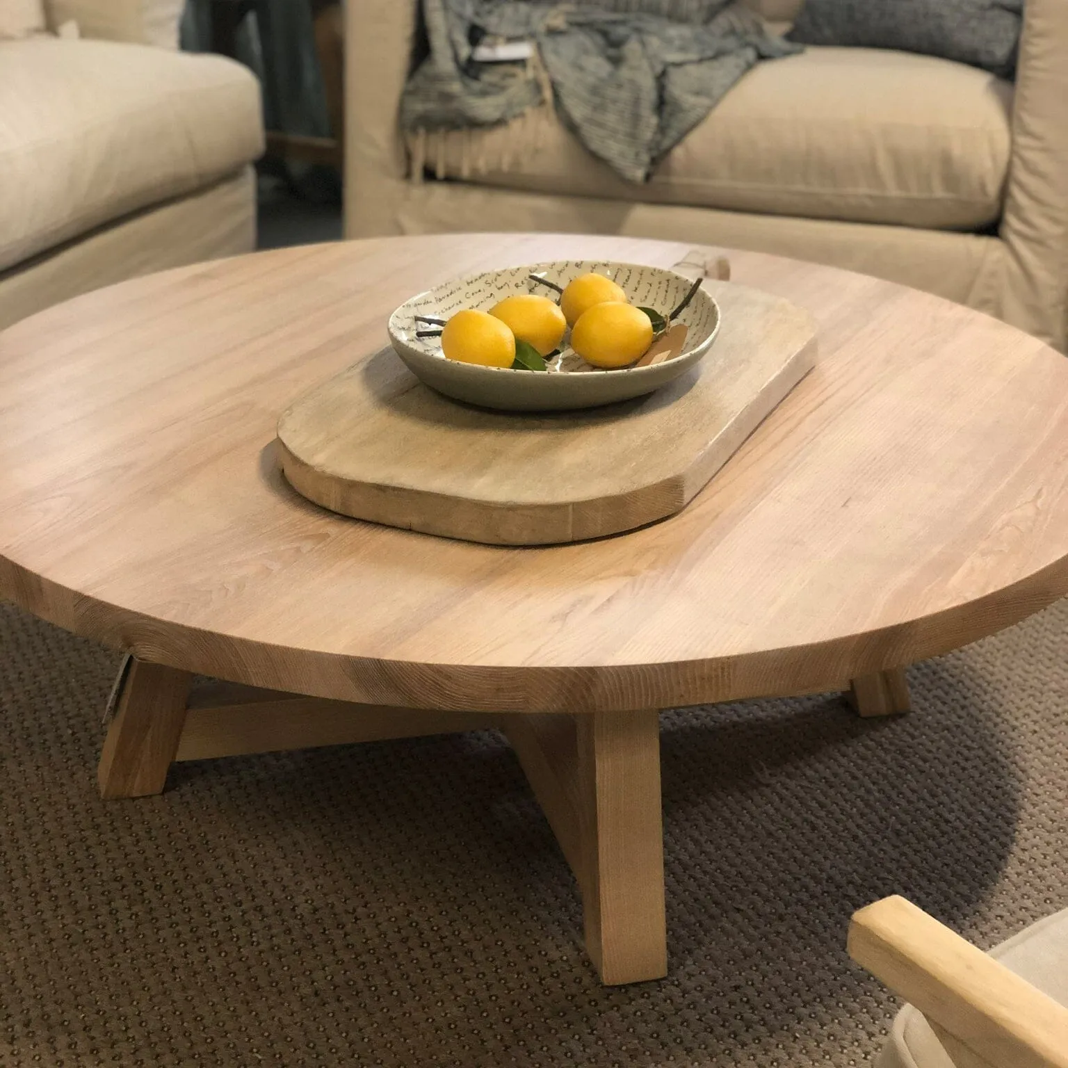 Bay Coffee Table - D1200mm