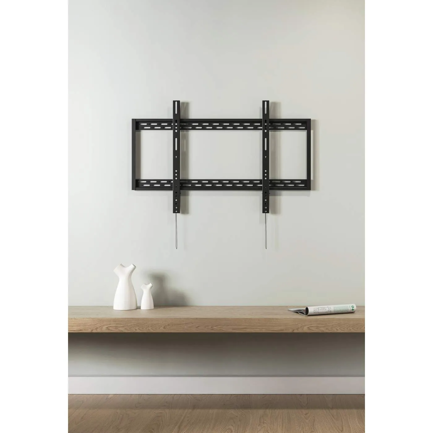 Heavy-Duty Low-Profile Large-Screen TV Wall Mount