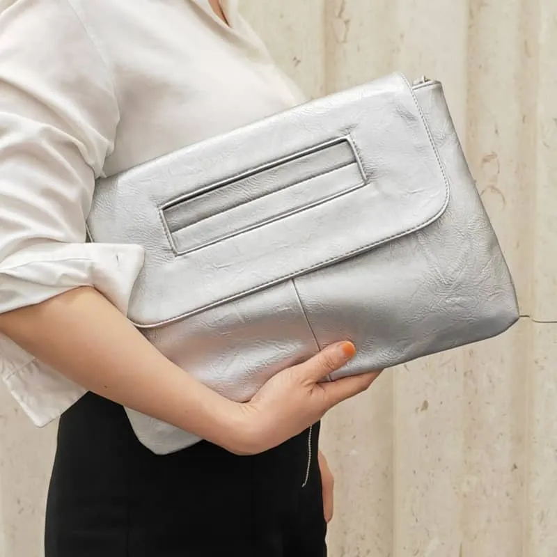 Large capacity envelope clutch bag