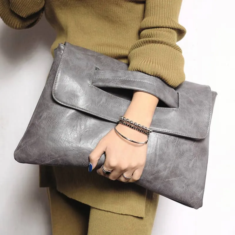 Large capacity envelope clutch bag